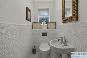 Guest WC- click for photo gallery